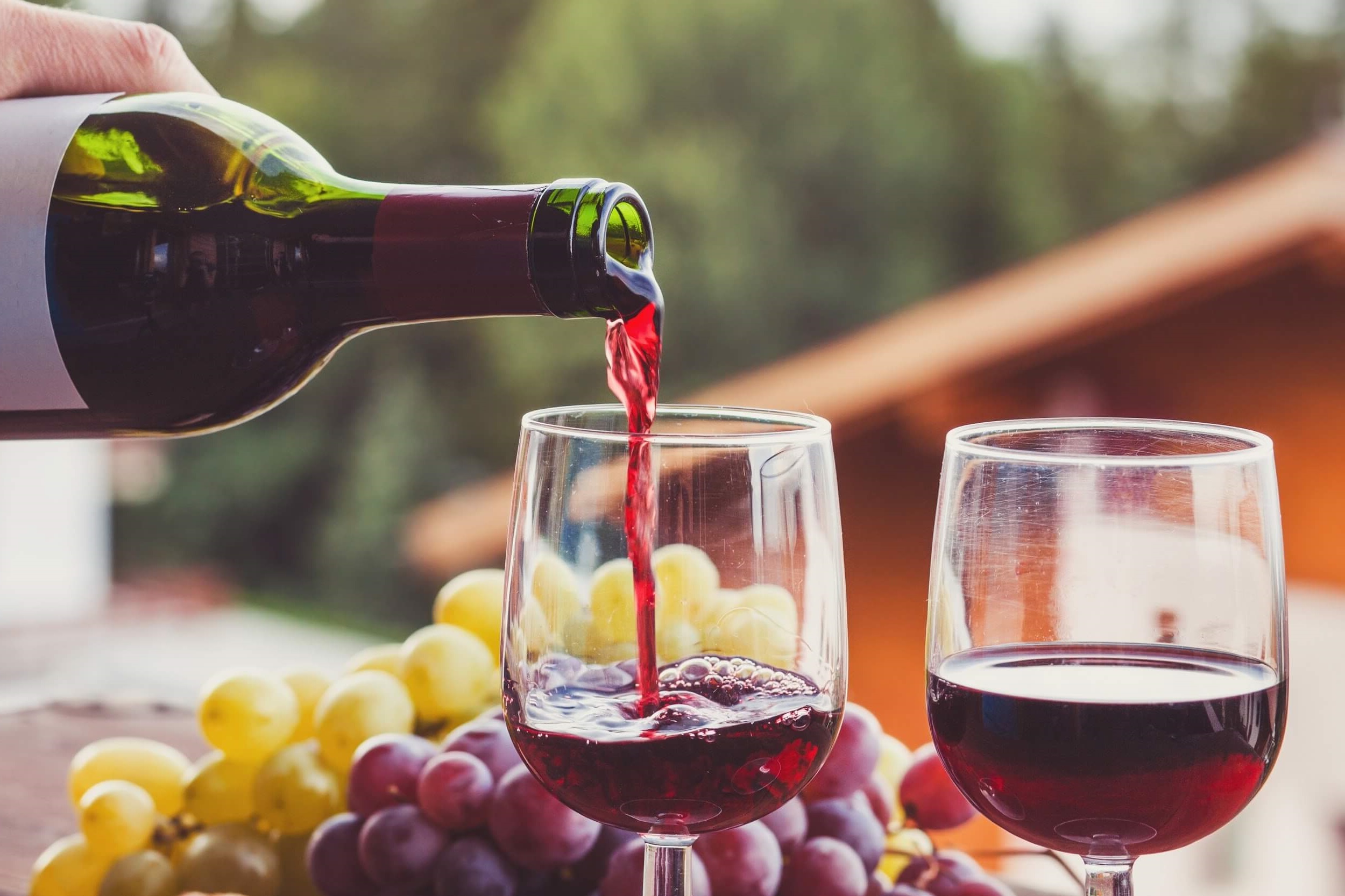 Как правильно пить изысканное старое вино