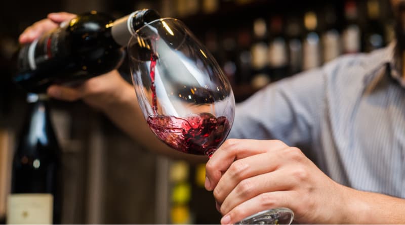 Красное вино (сорта, цены, лучшие вина для покупки в 2023 году)