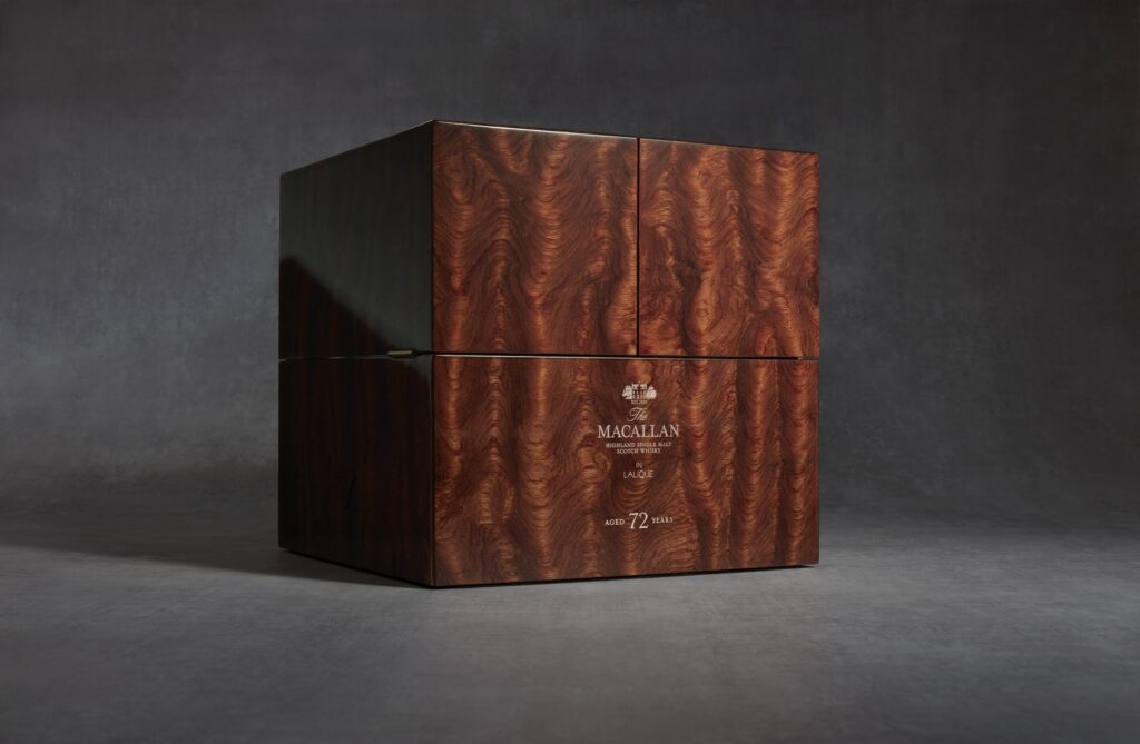 Виски Macallan in Lalique в подарочном, деревянном коробе